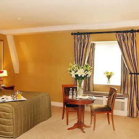 International * Killarney