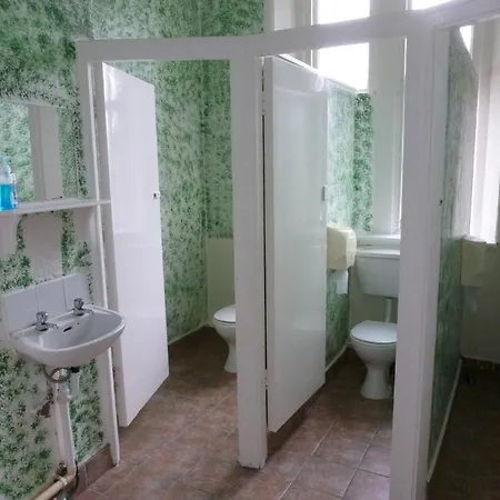 بيت شباب International *