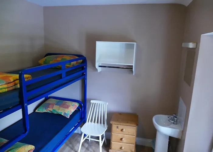 International 基拉尼